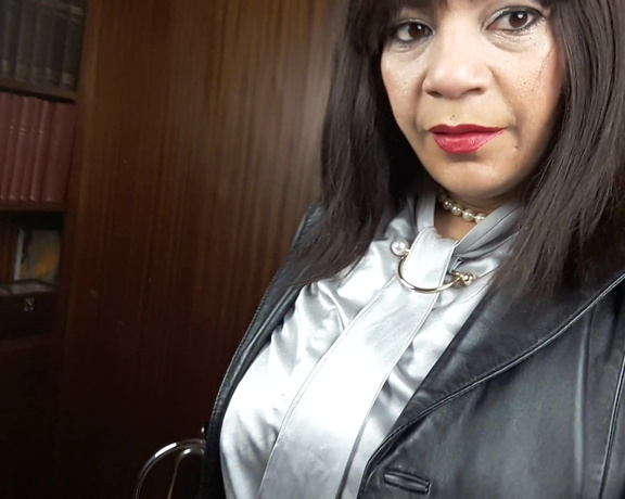 Reina Leather aka reinaleather OnlyFans - Filming a leather video