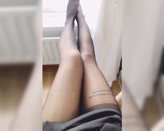 Naughty Nylons aka naughtynylons OnlyFans - This ones for the lovers of black nylons, and the sound of my beautiful nylon legs