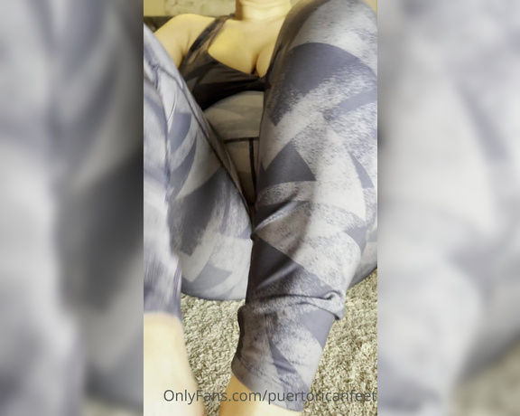 Puerto Rican aka puertoricanfeet OnlyFans - Sock removal