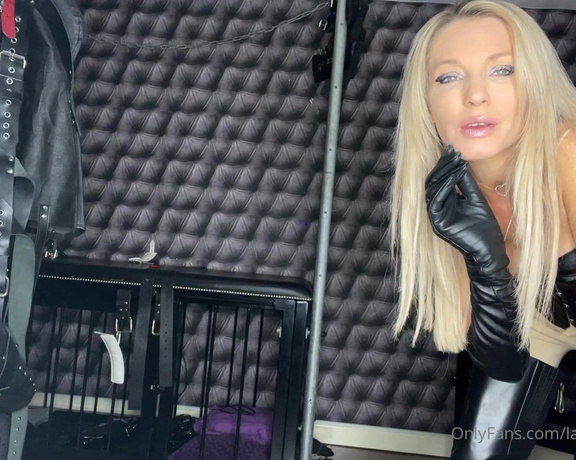 Ladydarkangeluk - Onlyfans Video 9