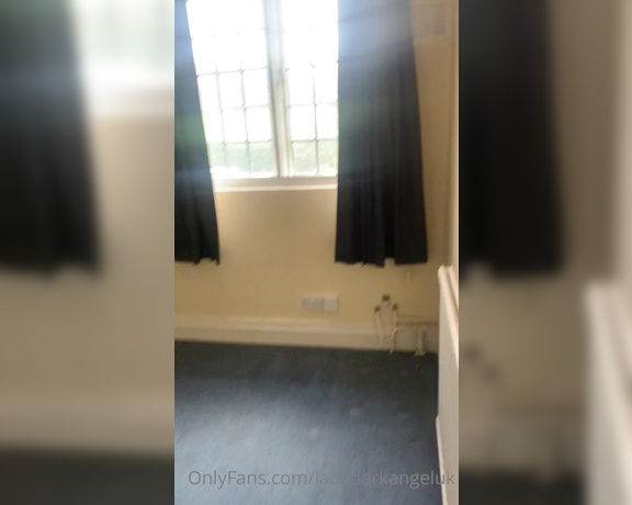 Lady Dark Angel aka Ladydarkangeluk Onlyfans - So these videos are of what my house was when we moved in Next video is what it’s like now