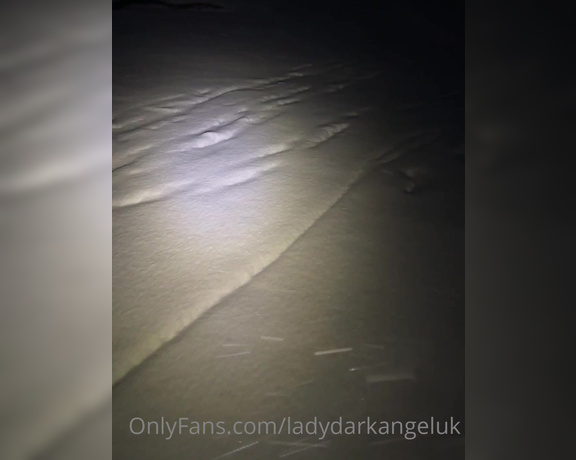 Lady Dark Angel aka Ladydarkangeluk Onlyfans - Crazy snow still