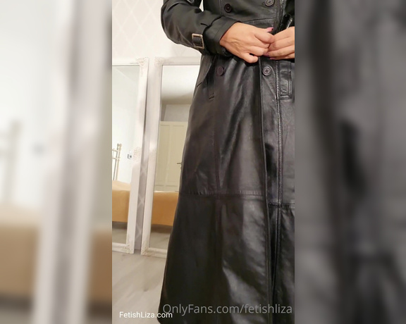 Fetish Liza aka fetishliza OnlyFans - Insight and fitting a couple of my vintage and favourite leather trench coats #leather What