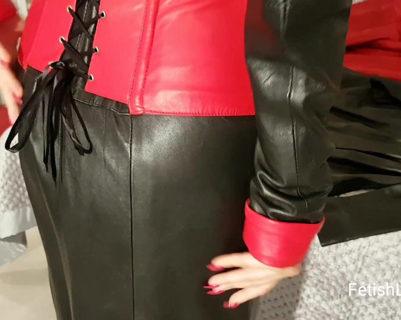 Fetish Liza aka fetishliza OnlyFans - #LEATHER Be my leather polisher for life clip