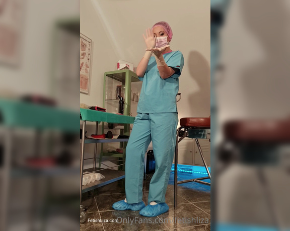 Fetish Liza aka fetishliza OnlyFans - Wearing my scrubs and surgical glovesand not much else Who needs my expert hand