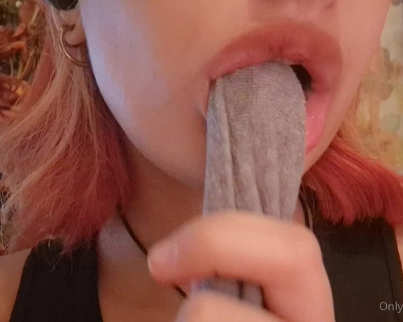 Nirvy aka nirvy OnlyFans - I sucked on my dirty socks for so long that now they are full of spit