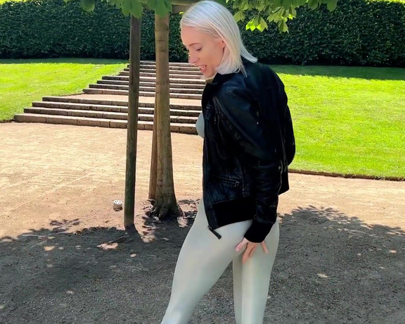 CandyXS aka candyxs OnlyFans - Nice parks we have here in germany right where little dirty sluts in cameltoes leggings walk