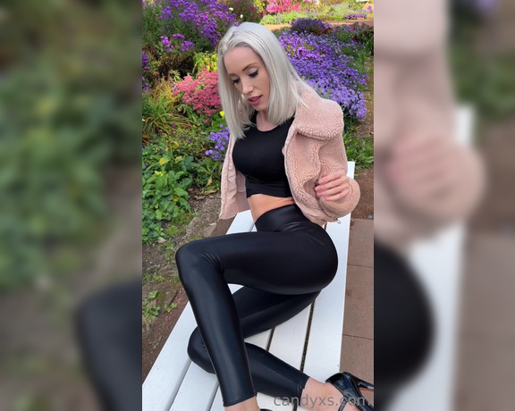 CandyXS aka candyxs OnlyFans - Knntest du ruhig neben mir auf der Bank sitzen