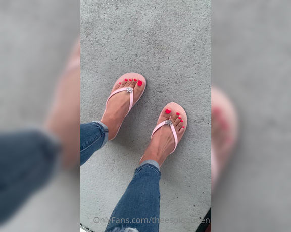 Theesolequeen aka theesolequeen OnlyFans Video 9158