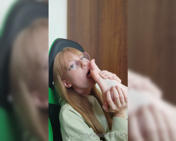 Eliza Nicy aka eliza.nicy OnlyFans - I was not satisfied with the last selfworship video, so i made another one