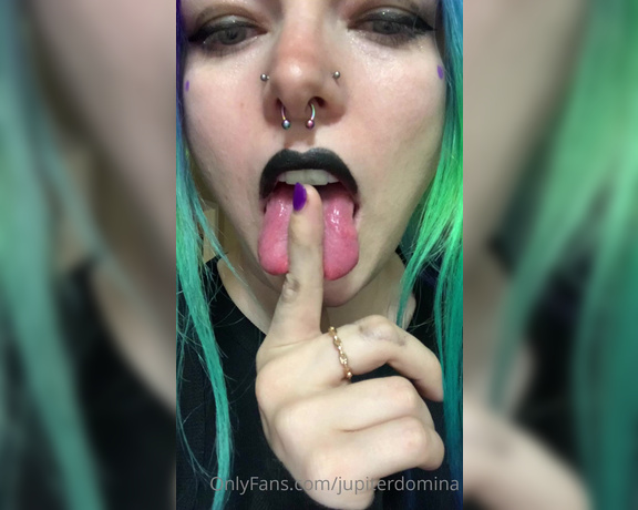 Jupiter Domina aka jupiterdomina OnlyFans - Two tongues is better than one