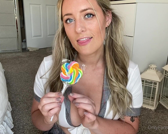 Miss Cassi aka misscassi OnlyFans - Mouth sounds ASMR