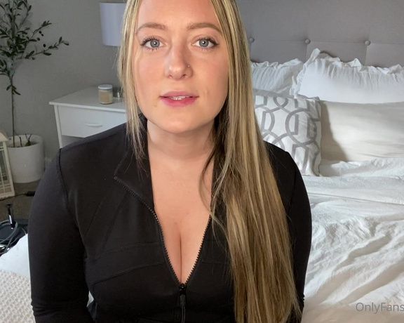 Miss Cassi aka misscassi OnlyFans - This video is long and annoying and the total opposite of sexy My next NSFW video