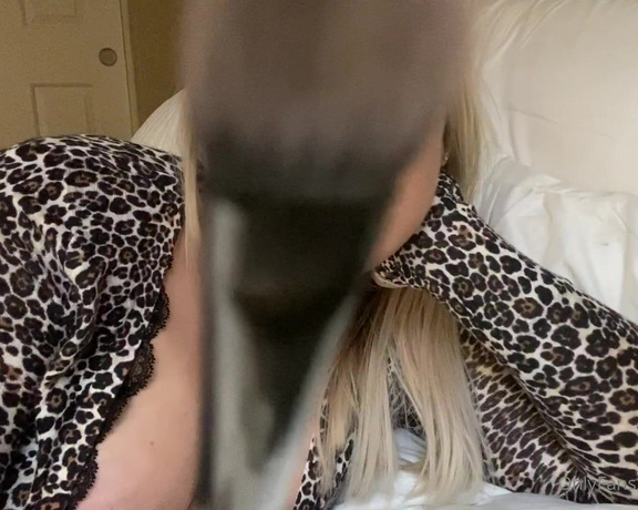 Miss Cassi aka misscassi OnlyFans Video 9088