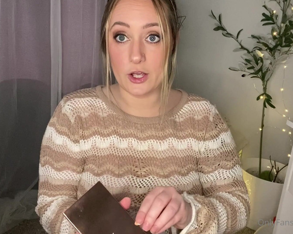 Miss Cassi aka misscassi OnlyFans - Full video of todays YouTube video Getting you ready for a date ASMR