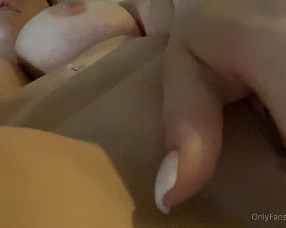 Miss Cassi aka misscassi OnlyFans - I got my nails done again, you know what that means!