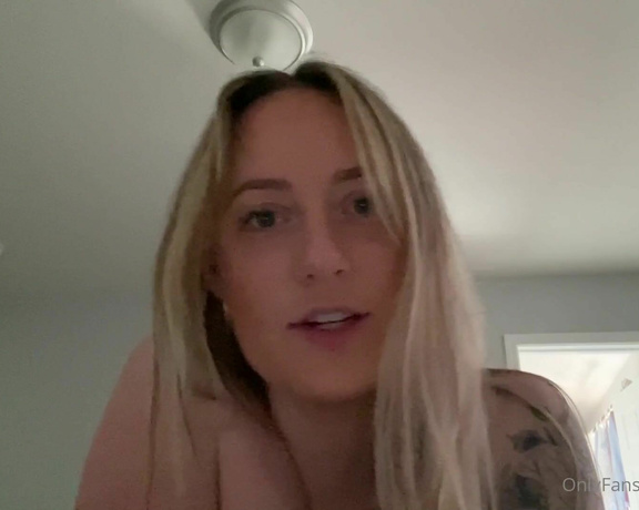 Miss Cassi aka misscassi OnlyFans - Girlfriend apologizes to you after a long absence