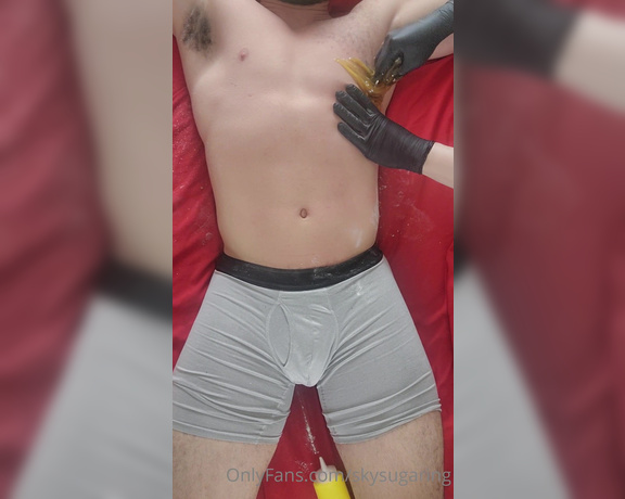 Skysugaring aka skysugaring OnlyFans - SUGARING his CHEST last week What a HUGE Dick!!!