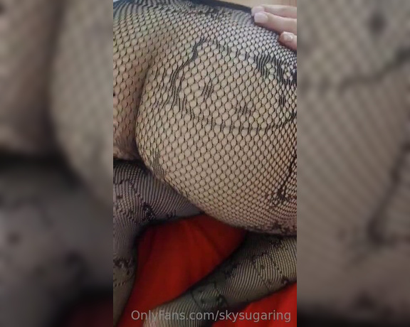 Skysugaring aka skysugaring OnlyFans - Cutie Midgets playing with each other YUMMY!!! Subscribe to both @missmai904 @minimollie656