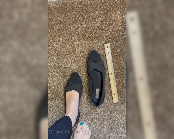 Gorgeous Long Toes aka gorgeouslongtoes OnlyFans - No socks in my work flats on this Shoesday I’m going into the office today,