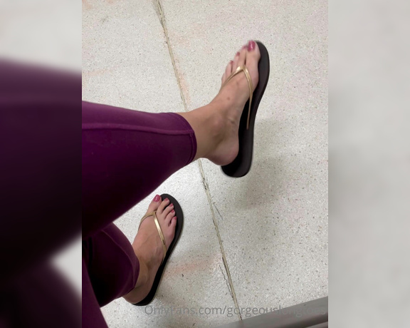 Gorgeous Long Toes aka gorgeouslongtoes OnlyFans - Shoesday Part What if you saw me in a waiting room