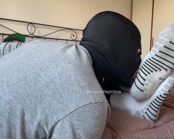 Prince Massi aka massitheprince OnlyFans - How does it feel to be addicted to the smell of my feet Clean my TNs