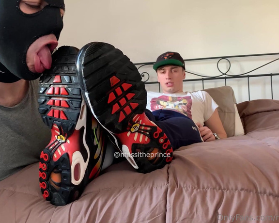 Prince Massi aka massitheprince OnlyFans - How does it feel to be addicted to the smell of my feet Clean my TNs