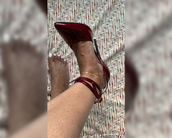 Puja aka caramelprofessor OnlyFans - These shoes are so high not sure if I can wear them, look at that