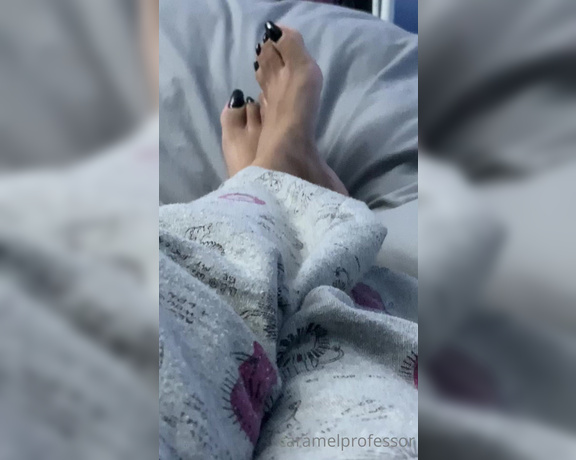 Puja aka caramelprofessor OnlyFans - In bed finally after a long day I wish I had someone to rub