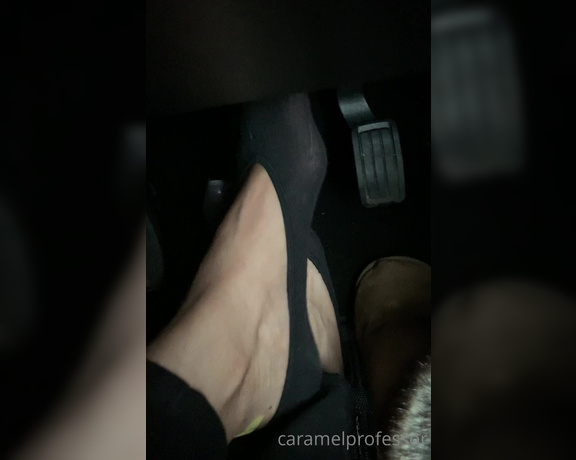 Puja aka caramelprofessor OnlyFans - The rain made me do this in the car