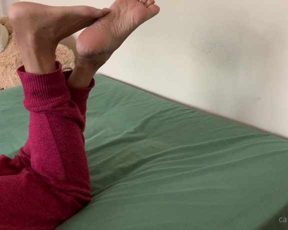 Puja aka caramelprofessor OnlyFans - Saturday soles day
