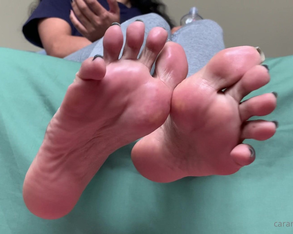 Puja aka caramelprofessor OnlyFans - Last one for you today  oily soles!