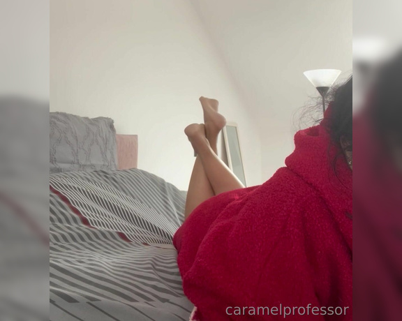 Puja aka caramelprofessor OnlyFans - New THE POSE views, not sure which one you prefer, 1, 2 or 3