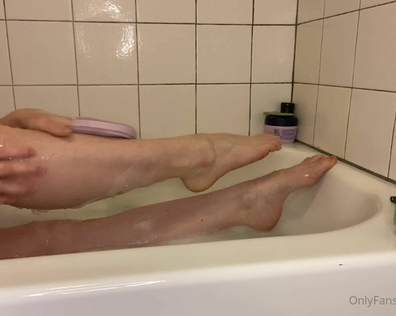 Athletoes aka athletoes OnlyFans - So fresh and so clean
