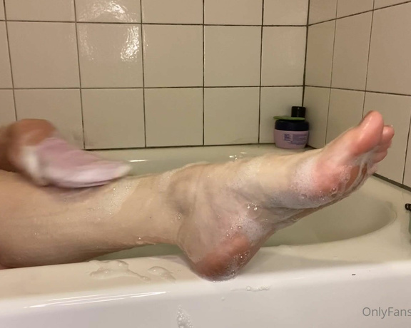 Athletoes aka athletoes OnlyFans - So fresh and so clean