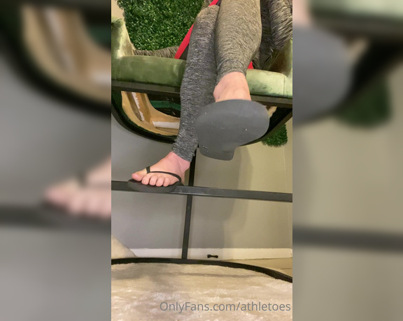 Athletoes aka athletoes OnlyFans - Criss cross dangle