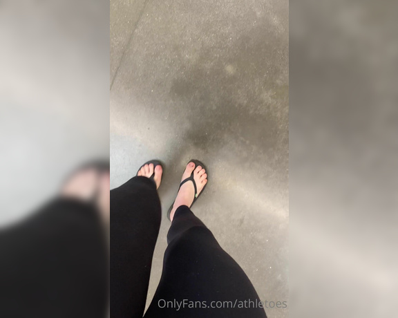 Athletoes aka athletoes OnlyFans - I think this is the fastest I’ve ever gone through the grocery store