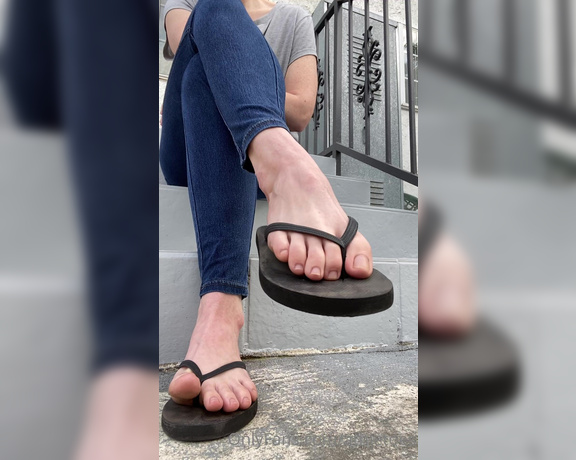 Athletoes aka athletoes OnlyFans - Soft dangle slaps