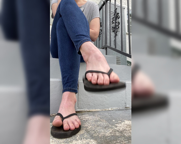 Athletoes aka athletoes OnlyFans - Soft dangle slaps