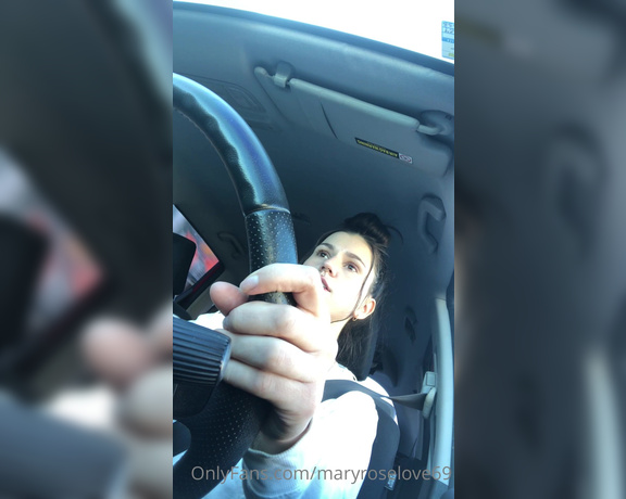 Mary Rose Love aka maryroselove69 OnlyFans - Driving burps