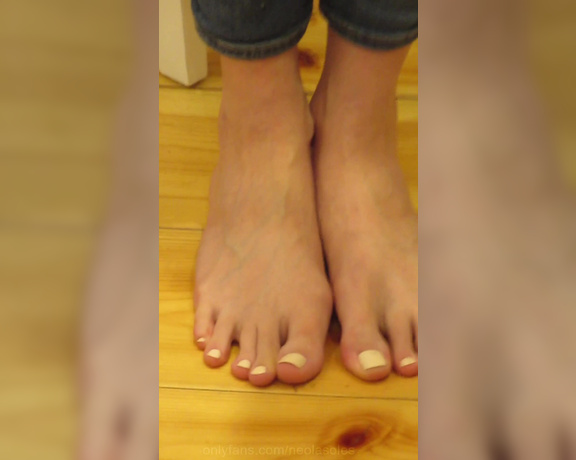 Neolasoles aka neolasoles OnlyFans - Another point of view! Im 180 cm and my feet are 274 and 271