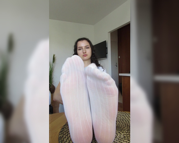 Neolasoles aka neolasoles OnlyFans - Anyone into these kinds of socks