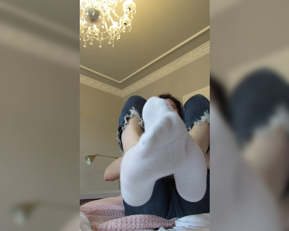 Neolasoles aka neolasoles OnlyFans - Sock removal