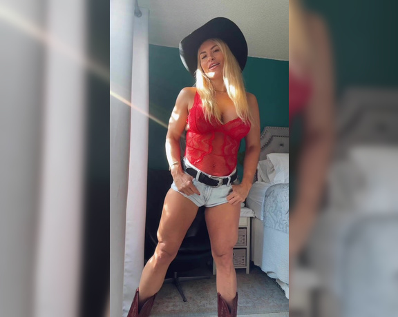 Goddess Sydney Thunder aka goddesssydneythunder1 OnlyFans - Your fav cowgirl!