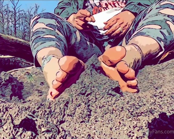 Monkey_solez aka monkey_solez OnlyFans - Sandy feet wish you were watching