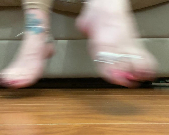 Monkey_solez aka monkey_solez OnlyFans - Just dancing feet