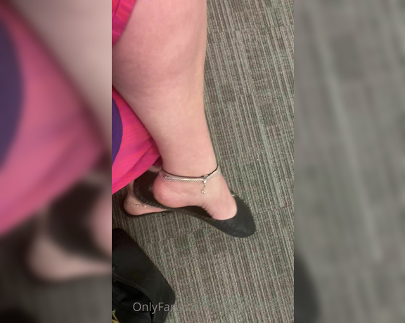 Monkey_solez aka monkey_solez OnlyFans - Dangle at the doctors office !! Public play ! Would you try to talk