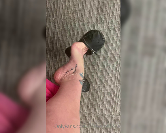 Monkey_solez aka monkey_solez OnlyFans - Dangle at the doctors office !! Public play ! Would you try to talk