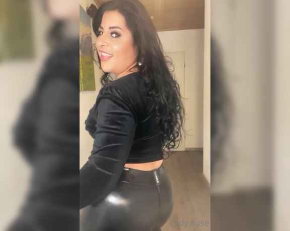 Lady Ayse aka ladyayse OnlyFans Video 5402