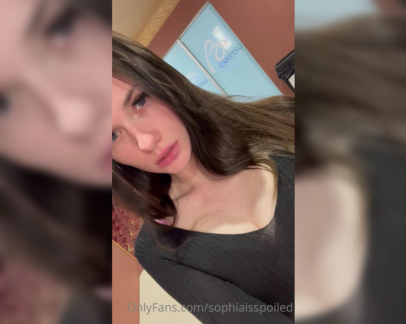 Miss Sophia Nyx aka sophiaisspoiled OnlyFans Video 3379